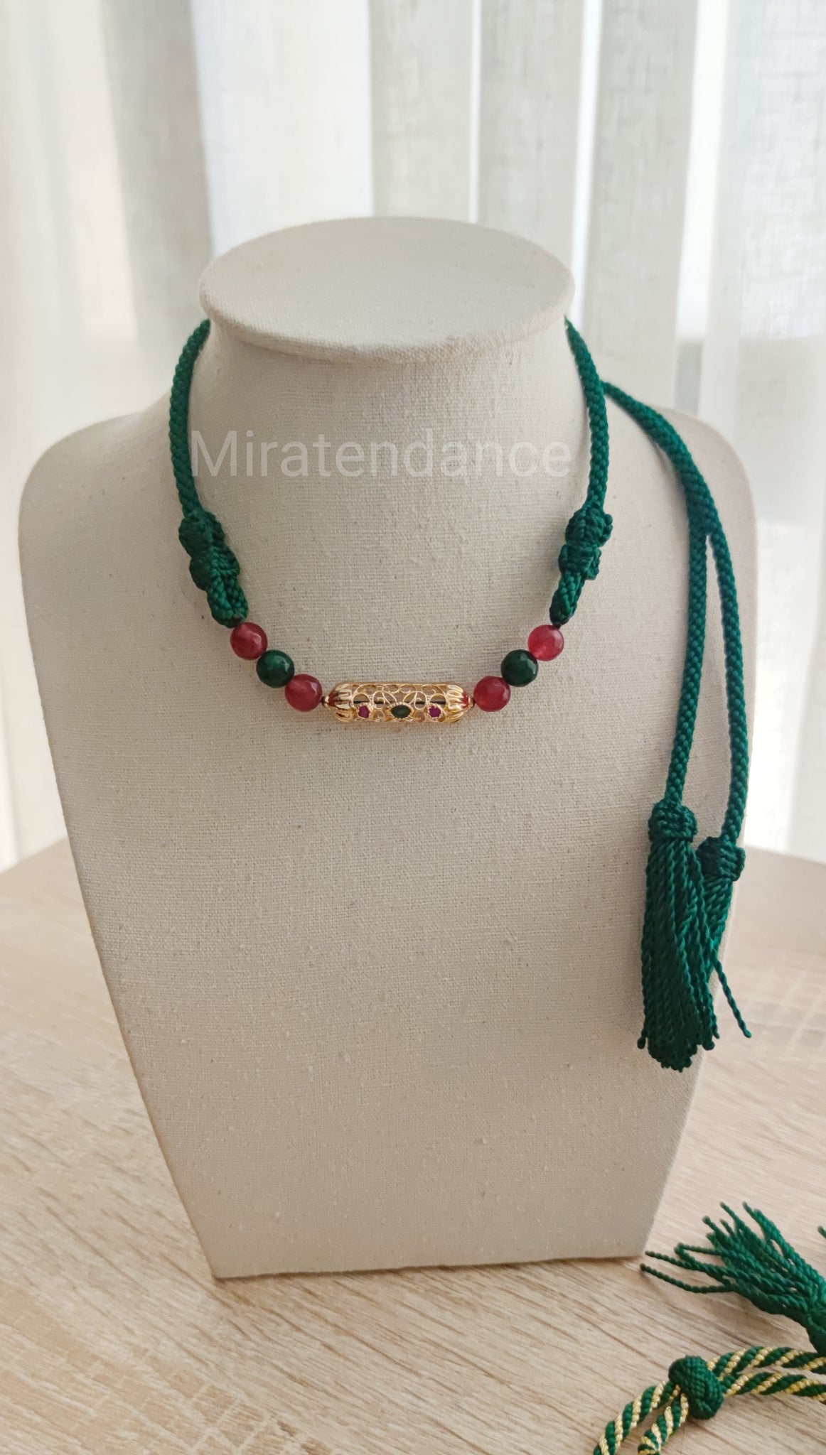 Collier shanaz 01